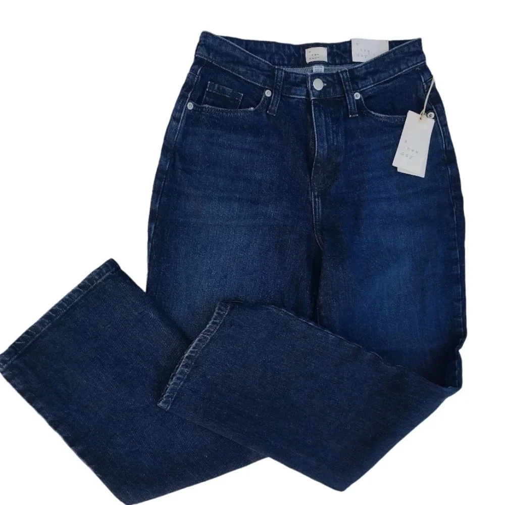NWT- A New Day high rise blue jeans. C36 - Picture 9 of 9